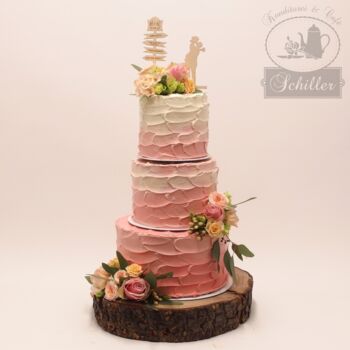 Holzscheibe_welleneinstrich_rose_rosa_hochzeitstorte_torte_heiraten_Radebeul_dresden_meißen_konditorei_konditorei schiller_